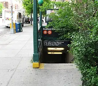 Bedford Park Boulevard