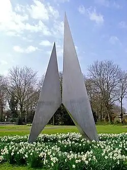 Beeld der ontmoeting (1989) in Krimpen aan den IJssel