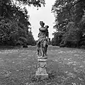 Beeld van diana in het zuidelijke parkdeel