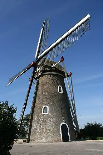 Molen de Vrijheid in Beesd dat te zien was in de aflevering, Het is een lamme(tjes) geschiedenis