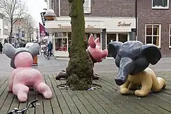 Beestenbende (2009), Tiel