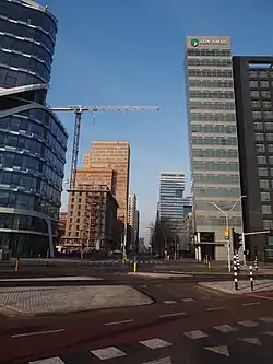 Gustav Mahlerlaan gezien vanaf de Beethovenstraat