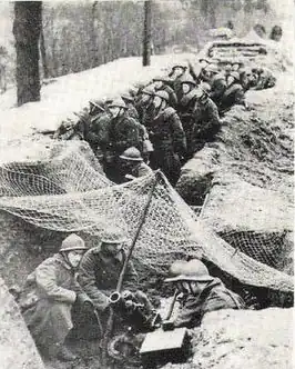 Belgische soldaten in een loopgraaf, 1940