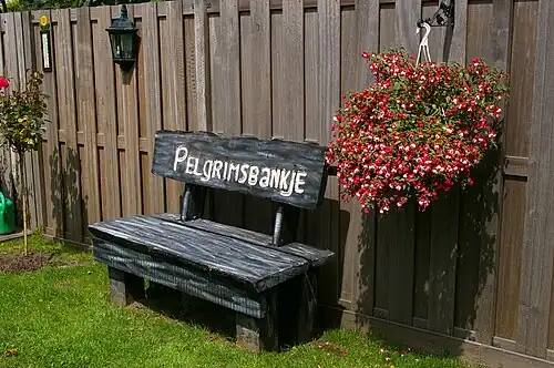 Tot gerief van de reiziger, bij Hardinxveld-Giessendam (2011)