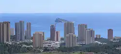 Gezicht op het eiland vanaf Benidorm
