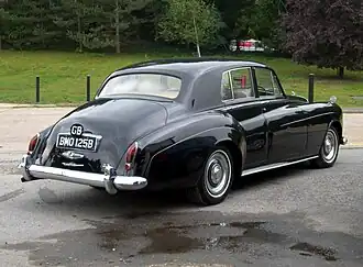 Bentley S3 sedan, achteraanzicht