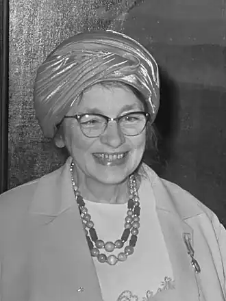 Bep Bijtelaar in 1969 bij de uitreiking Zilveren Anjer