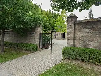 Toegang tot de begraafplaats