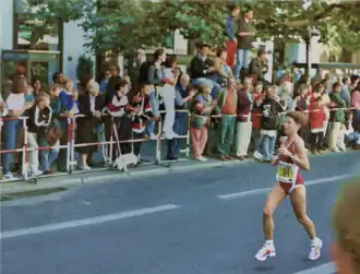 Renata Kokowska tijdens de marathon van Berlijn in 1997.