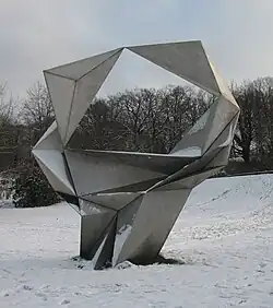 Schwingend (1968), in Berlijn-Wannsee