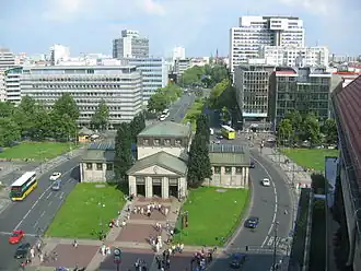 De Wittenbergplatz richting het oosten gezien vanaf KaDeWe