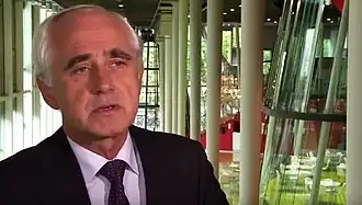 van der Zwaan (2012)