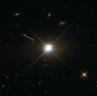 3C273 met zijn jet in röntgenstraling (opname Chandra X-Ray Observatory)