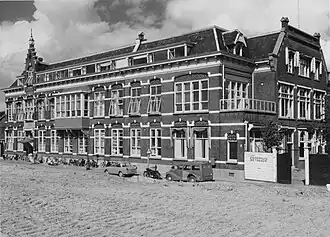 Vooraanzicht van het Bethesdaziekenhuis in 1960