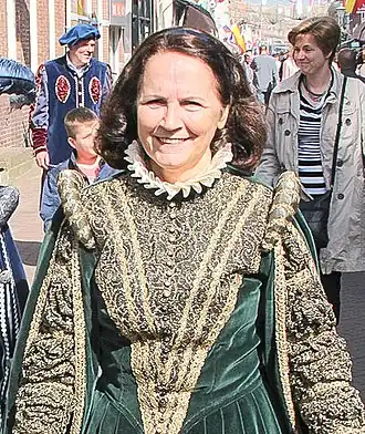 Betty van Viegen tijdens 1 april viering in Brielle (2016)