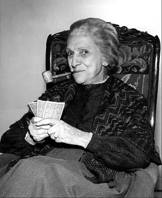 Beulah Bondi in Wagon Train (1961)