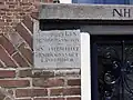Gedenksteen met de tekst 'Removatum / NH van het Lindenhoud / Anno 1838 / Den steen gelegt / Hendrik van het Lindenhoud' (2010)