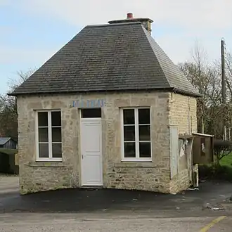 Voormalig gemeentehuis