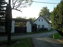 Huis in het dorp (2014)