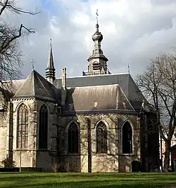 Noordoostzijde met koor