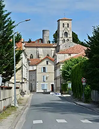 Binnenrijden van Blanzac