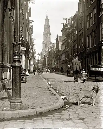 De Bloemstraat in de Jordaan; 1902.