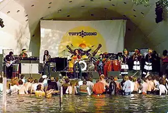 Bob Marley & The Wailers tijdens een optreden in het Crystal Palace, Londen (1980)