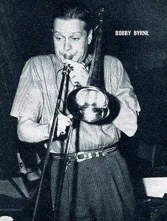 Bobby Burne op de cover van Down Beat van 25 maart 1946