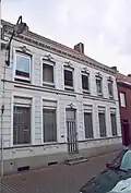 Herenhuis met nutsgebouwen