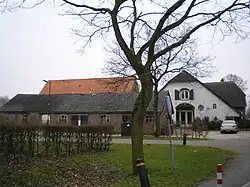 Boerderij De Steenen Poort te Houten (gemeentelijk monument)