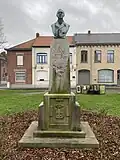Borstbeeld François Deleu - Was de eigenaar van het kasteel waar nu Herberg au faubourg d’armentières gelegen is.