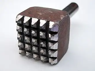 Een bouchardbeitel voor pneumatische hamers