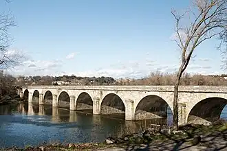 Brug over de Gard naar Ners