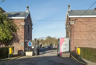 Toegang tot de begraafplaats