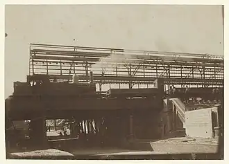 Bouw van de Jansspoorwegbrug omstreeks 1906