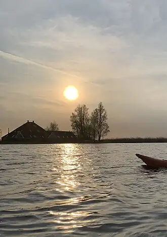 Gezicht vanaf het meertje naar het zuiden