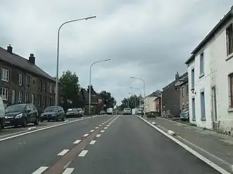 De N5 door het dorp