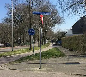 De Bram Streeflandweg in Renkum (foto gemaakt in maart 2020)