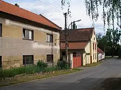 Straat in Bratkovice