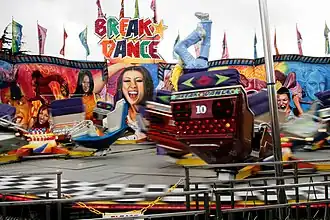 Een breakdance in actie tijdens de Royal Melbourne Show van de Belgische fabrikant Sobema