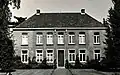 Neoclassicistische pastorie Sint-Leonardus
