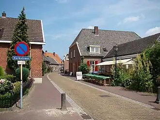 Koppelstraat vanuit het rondeel gezien in de richting van de Landstraat