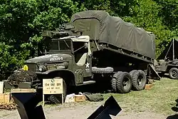 GMC kiepwagen met open cabine