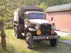 GMC met gesloten bestuurderscabine en korte wielbasis