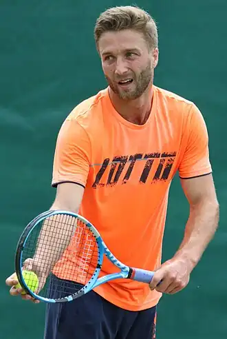 Liam Broady tijdens Wimbledon 2019