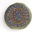 Bronzen schijf met email, versiering paardentuig, opgegraven bij De Schans