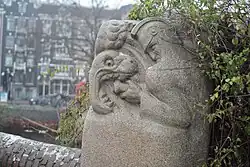 Brandweerman met draak