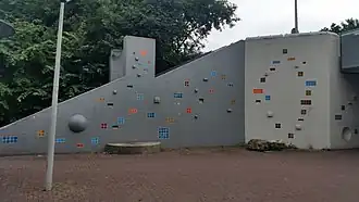 Idem met betonnen staander (juli 2019)