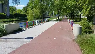 Brug 1458 naar het westen gezien, op de achtergrond brug 1459 (mei 2019)