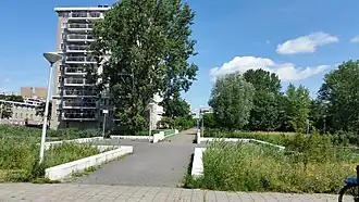 Overzicht van brug 1802 vanuit het G. van Aemstelpark (juli 2019)